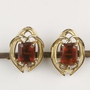 Vintage Sarah Coventry Earrings.